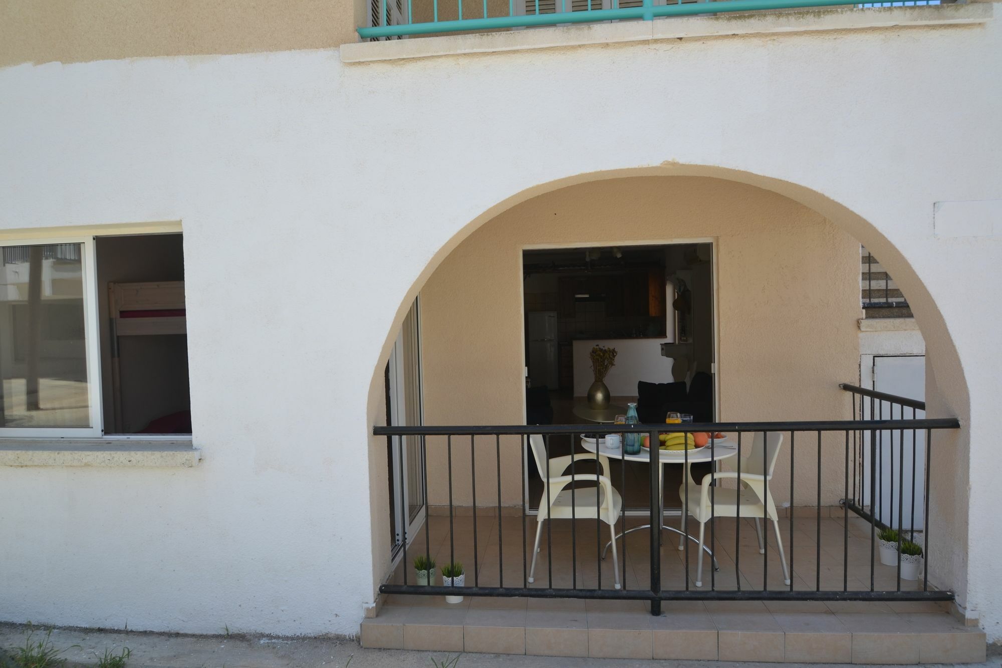 Apartment Ozalos 6